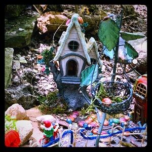 Meet your Posher, Cassandra